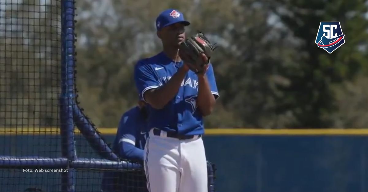 Toronto Blue Jays tomó una sorpresiva decisión con el prospecto cubano Yosver Zulueta