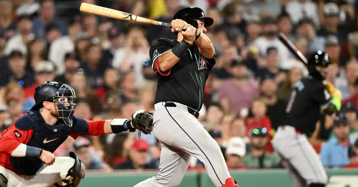 Luis Guillorme en un juego de MLB con Arizona Diamondbacks, ex compañero de Francisco Lindor