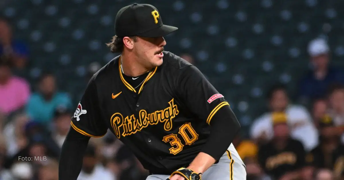 Paul Skenes lanzando con Pittsburgh Pirates